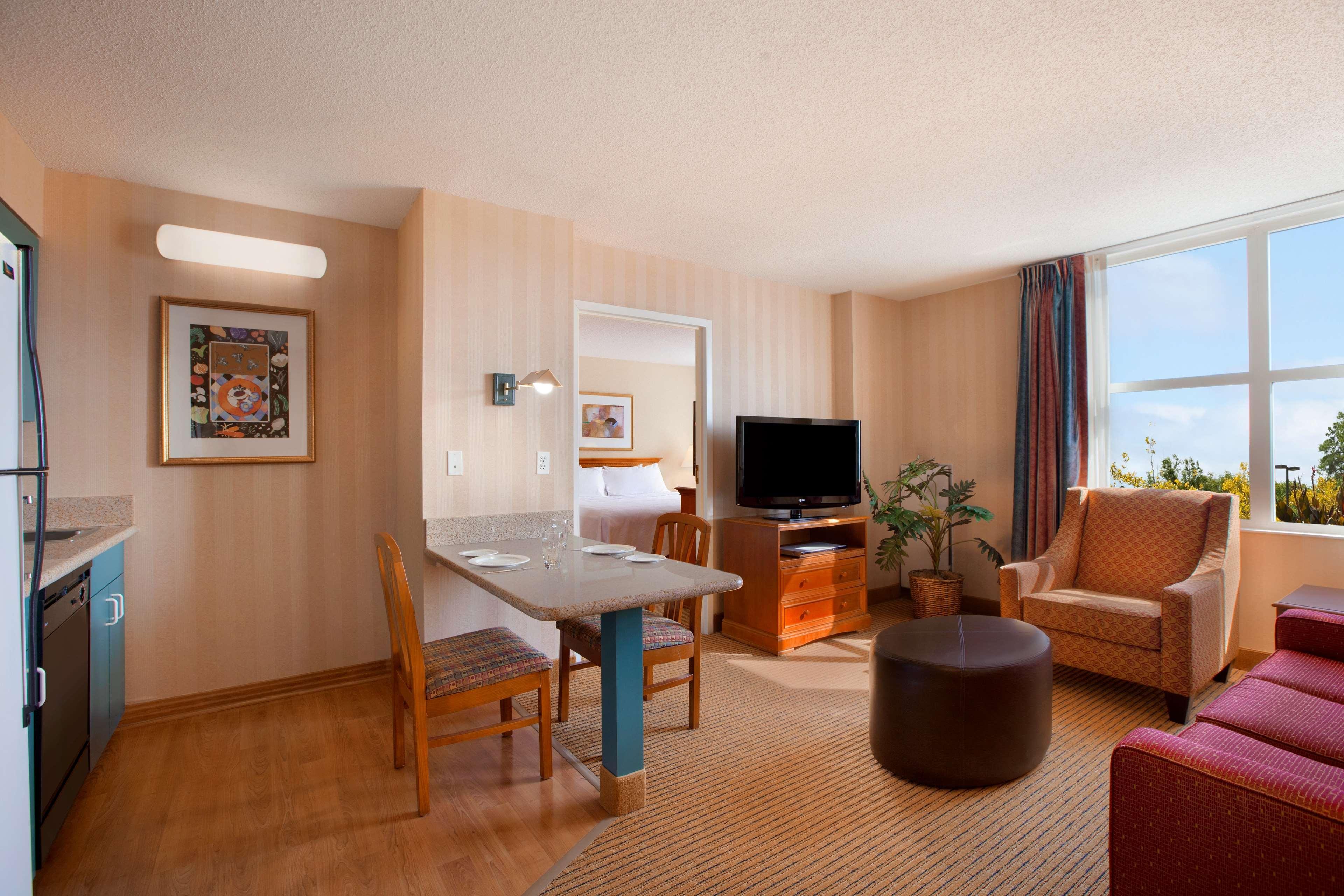 Homewood Suites By Hilton Falls Church Merrifield Eksteriør bilde