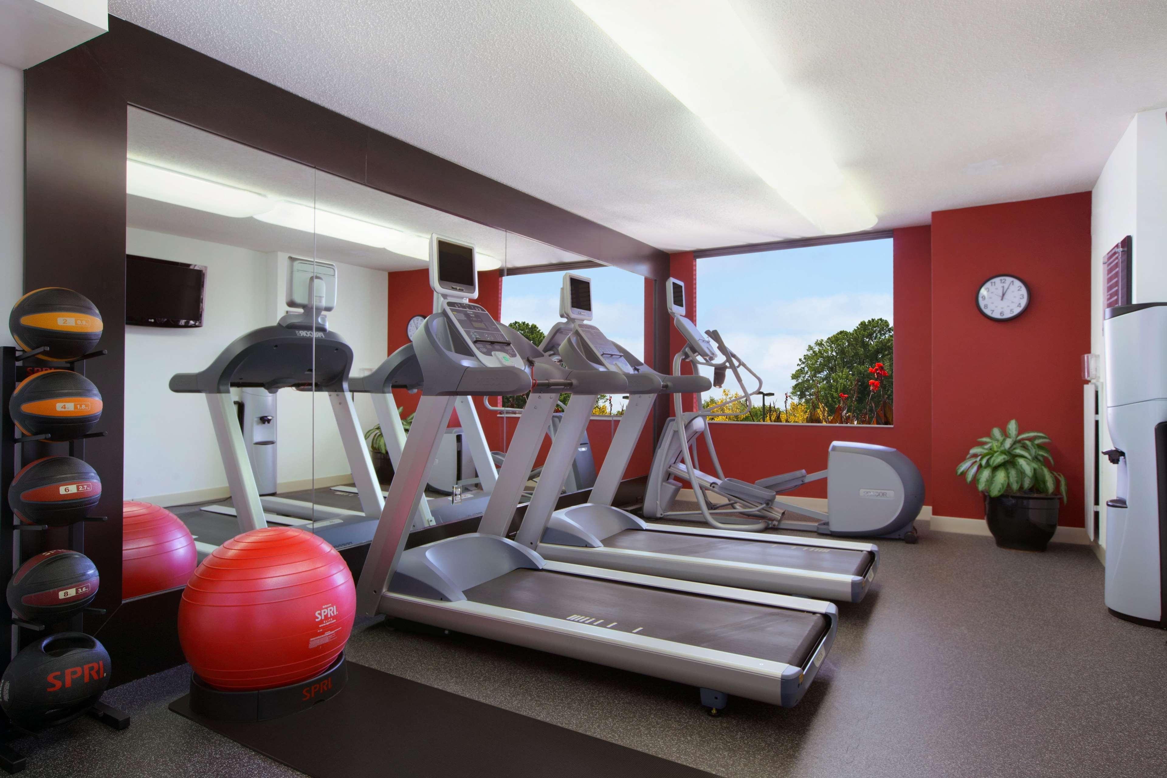 Homewood Suites By Hilton Falls Church Merrifield Eksteriør bilde