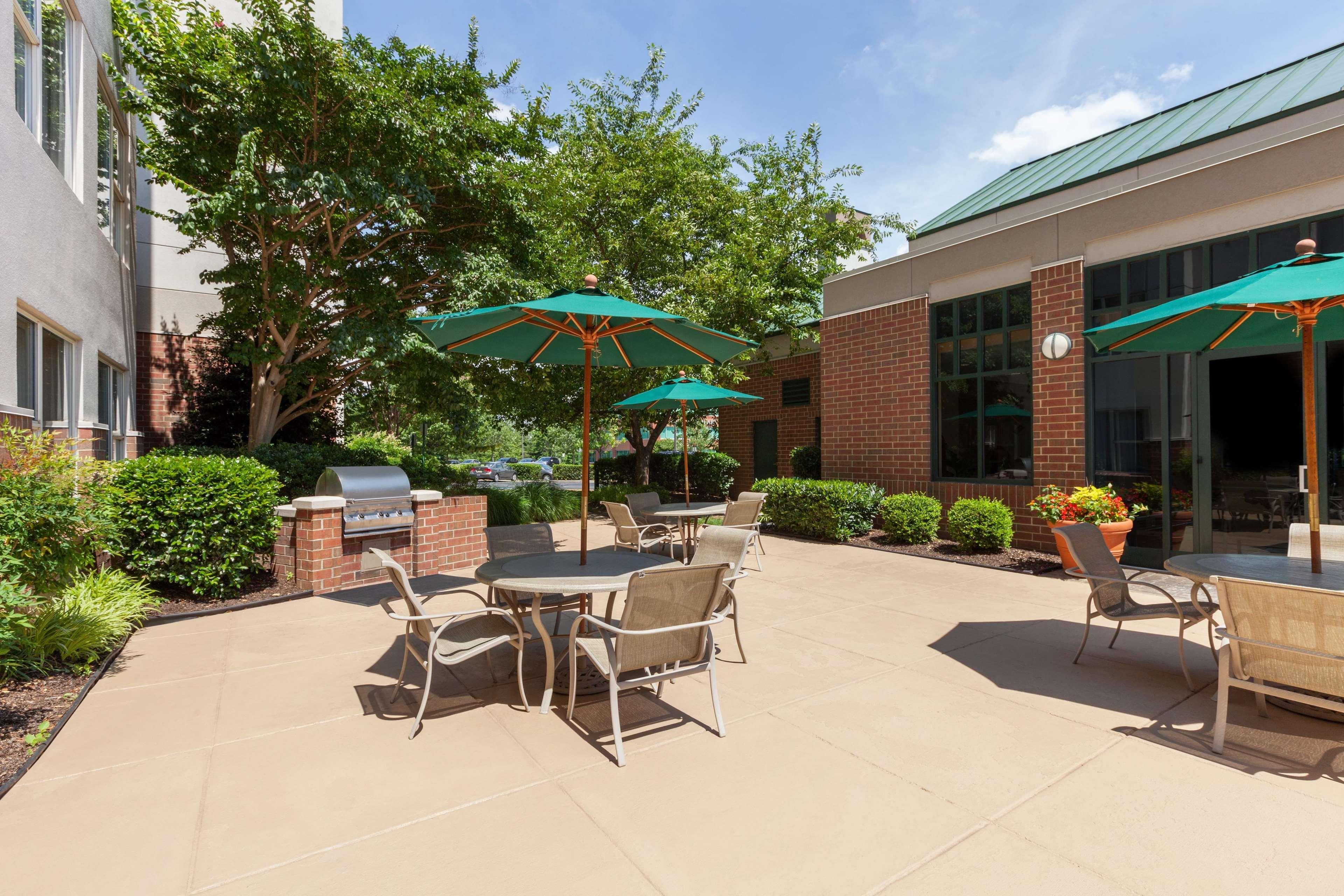 Homewood Suites By Hilton Falls Church Merrifield Eksteriør bilde